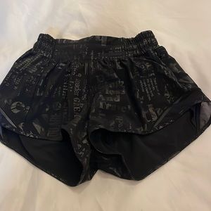 Lululemon hottie hot shorts